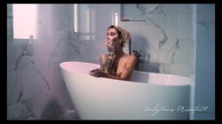 Captura de 'Bath' nº 52