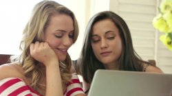 Captura de 'Lesbian Analingus 7' nº 9