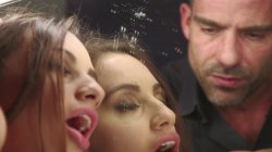 Captura de 'He Came Inside My Hotwife 4' nº 2