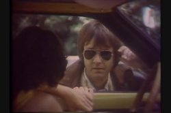 Captura de 'Classic Girls Love Those Toys' nº 1