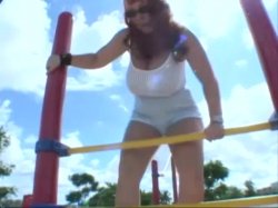 Captura de 'B.L.O.W. Busty Ladies of Oil Wrestling' nº 83
