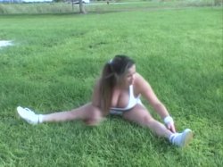 Captura de 'B.L.O.W. Busty Ladies of Oil Wrestling' nº 98