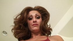 Captura de 'Hot Wife Swingers and Creampie Eating Cuckolds Vol. 7' nº 117