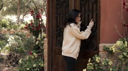 Captura de 'Little Red - A Lesbian Fairy Tale' nº 5