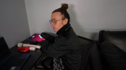 'Ultra Girl: The Slut Converter Feat. Kloe Love' screenshot nº 7
