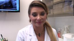 Captura de 'Dental Assistant, The (French)' nº 27