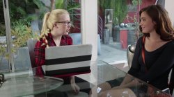 Captura de 'Lesbian Adventures: Wet Panties Trib 7' nº 48