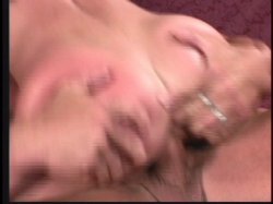 Captura de 'Insatiable Asian Sluts' nº 75