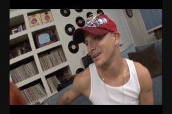 Captura de 'Friends Don't Let Friends Fuck Alone 2' nº 123