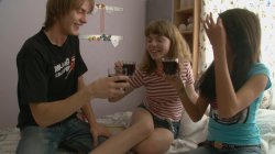 Captura de 'Petite Cuties Get Toyed & Dicked in 3Some' nº 14