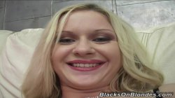 Captura de 'Interracial Anal Love 4' nº 1