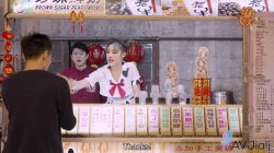 Captura de 'Boba Tea Girl Exploited By Her Boss For Profit' nº 10