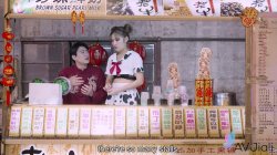 Captura de 'Boba Tea Girl Exploited By Her Boss For Profit' nº 11