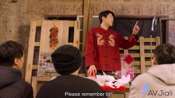Captura de 'Boba Tea Girl Exploited By Her Boss For Profit' nº 22