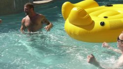 'Trans Pool Party 2' screenshot nº 65