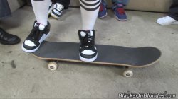 'Gangbang Her Little White Thang! 5' screenshot nº 5