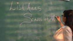 Captura de 'Lisa Ann's School Of MILF' nº 7