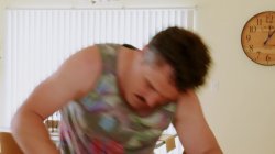 Captura de 'Young Horny Masseuses' nº 105