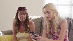 Captura de 'In Love With Your Mom Vol. 2' nº 84