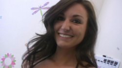 'Jenny Welch Gets Pantyhose Ripped Off While Giving Lap Dance' screenshot nº 2