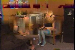 Captura de 'Older Hooters Older Tutors' nº 63