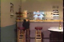 Captura de 'Older Hooters Older Tutors' nº 110