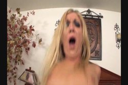 'Blonde Girls Take It In The Ass' screenshot nº 90
