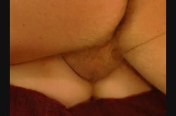 'Blonde Girls Take It In The Ass' screenshot nº 4