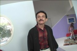 Captura de '8 Simple Rules for Banging My Teenage Daughter' nº 122