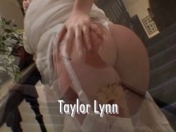 'Here Cum The Brides' screenshot nº 2