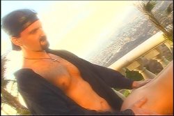 'More Than a Handful #12' screenshot nº 124