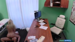 Captura de 'Patient 003 - Buxom Russian Babe Swallows Cumload' nº 82