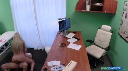 Captura de 'Patient 003 - Buxom Russian Babe Swallows Cumload' nº 83