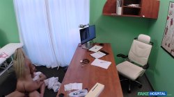 Captura de 'Patient 003 - Buxom Russian Babe Swallows Cumload' nº 86