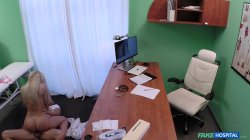 Captura de 'Patient 003 - Buxom Russian Babe Swallows Cumload' nº 89