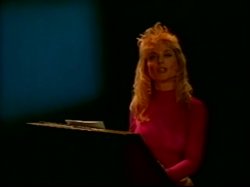 Captura de 'Nina Hartley's Guide to Oral Sex / Nina Harley's Advanced Guide to Oral Sex (2 Pack)' nº 6