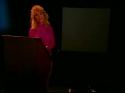 Captura de 'Nina Hartley's Guide to Oral Sex / Nina Harley's Advanced Guide to Oral Sex (2 Pack)' nº 14