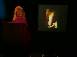 Captura de 'Nina Hartley's Guide to Oral Sex / Nina Harley's Advanced Guide to Oral Sex (2 Pack)' nº 24