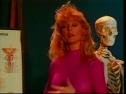 Captura de 'Nina Hartley's Guide to Oral Sex / Nina Harley's Advanced Guide to Oral Sex (2 Pack)' nº 27