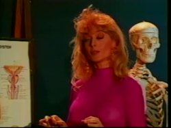 Captura de 'Nina Hartley's Guide to Oral Sex / Nina Harley's Advanced Guide to Oral Sex (2 Pack)' nº 30