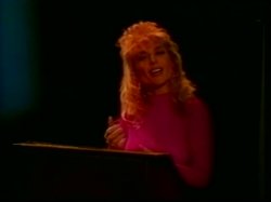 Captura de 'Nina Hartley's Guide to Oral Sex / Nina Harley's Advanced Guide to Oral Sex (2 Pack)' nº 44