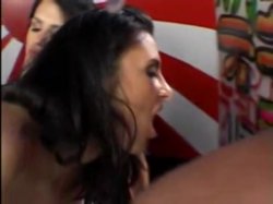 Captura de 'Girls on Guys' nº 122