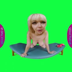 'OMG Sugardaddy! Your Cock Is So Big, Creampie Me In Your Bedroom - Passthrough' screenshot nº 62