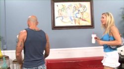 Captura de 'Cougar VS Cock 2' nº 2