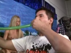 Captura de 'McKenzie Miles Squirt Instructor' nº 9