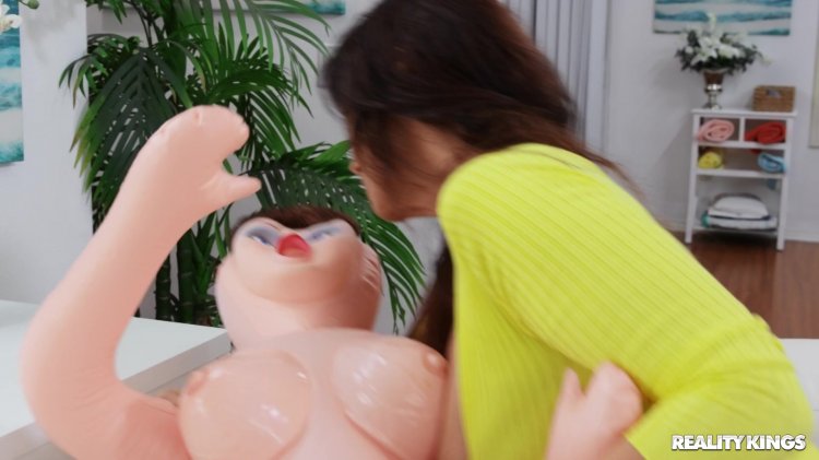 streaming porn video screenshot