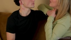 'Freshman Boys and Senior Girls' screenshot nº 48