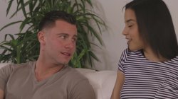 Captura de 'Caught My Stepsister Masturbating' nº 83