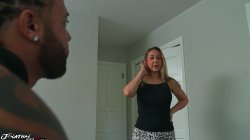 Captura de 'Is Your Wife Home' nº 6