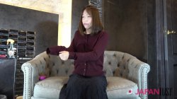 'Shy Brunette Kaori Aono Strips, Spreads, Masturbates, Sucks, and Gets Fucked Hard' screenshot nº 21